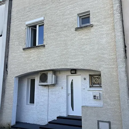 Havre De Paix Familial Avec Véranda&terrasse Villa *